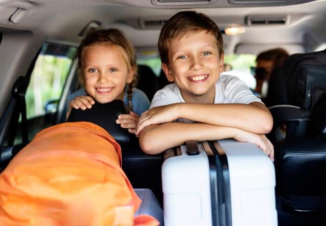 10 jeux amusants en anglais à faire en voiture avec les enfants